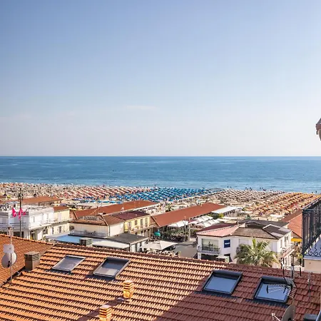 Apartman Marea • Luxury Rooftop On The Promenade,