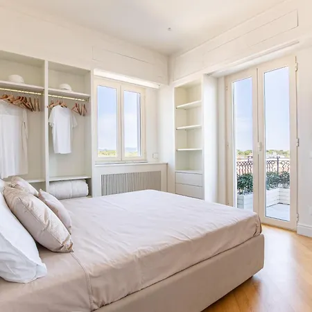 Apartman Marea • Luxury Rooftop On The Promenade, *