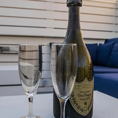 Marea • Luxury Rooftop On The Promenade, Apartman *