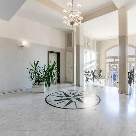 Apartman Marea • Luxury Rooftop On The Promenade, *